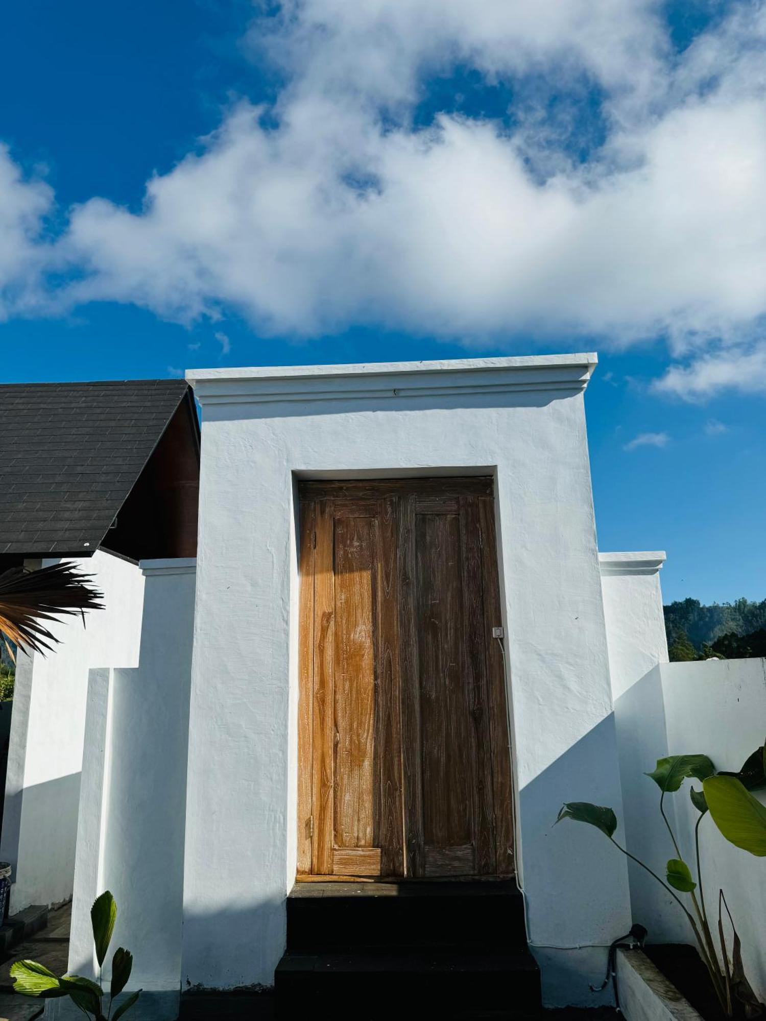 Volcano Cottages Kubupenlokan Esterno foto